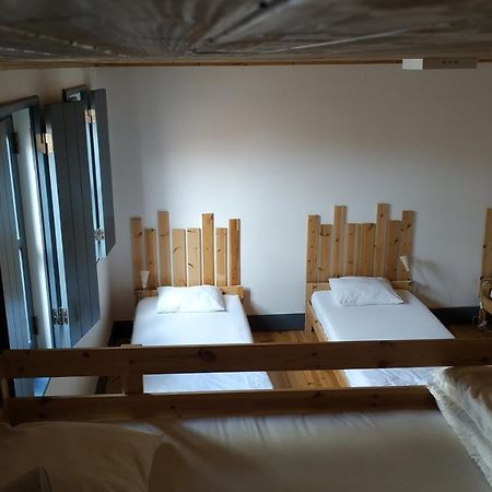 Hostel Se Velha Коимбра Екстериор снимка