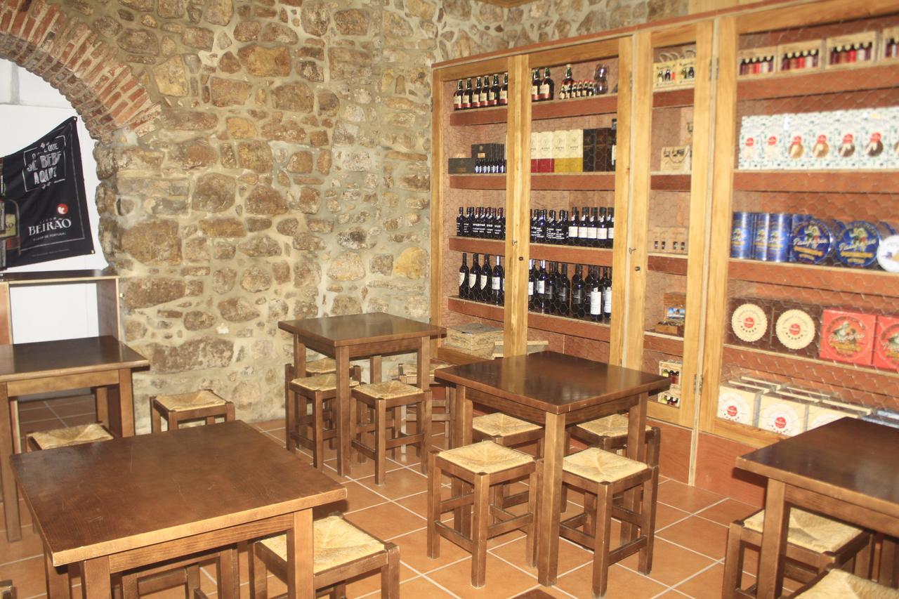 Hostel Se Velha Коимбра Екстериор снимка
