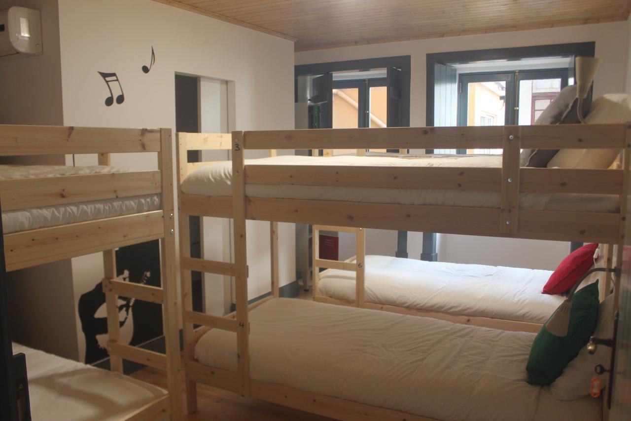 Hostel Se Velha Коимбра Екстериор снимка